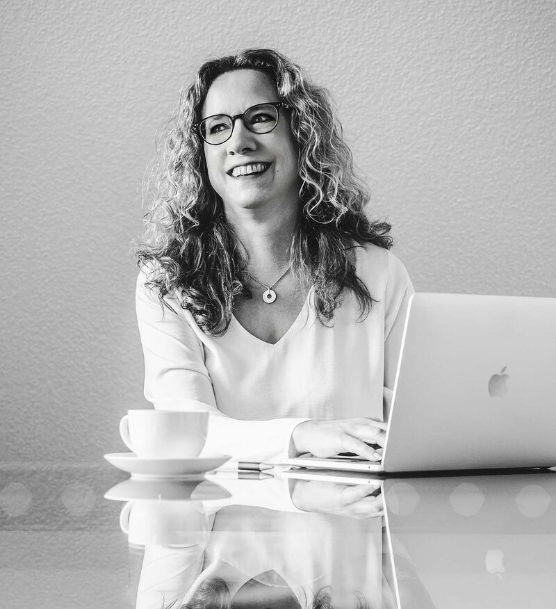 Portrait der Mitarbeiterin Ragny Werning.